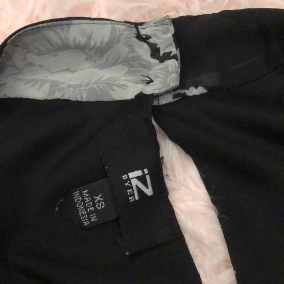 Flowy Tank Top - Picture 4 of 4